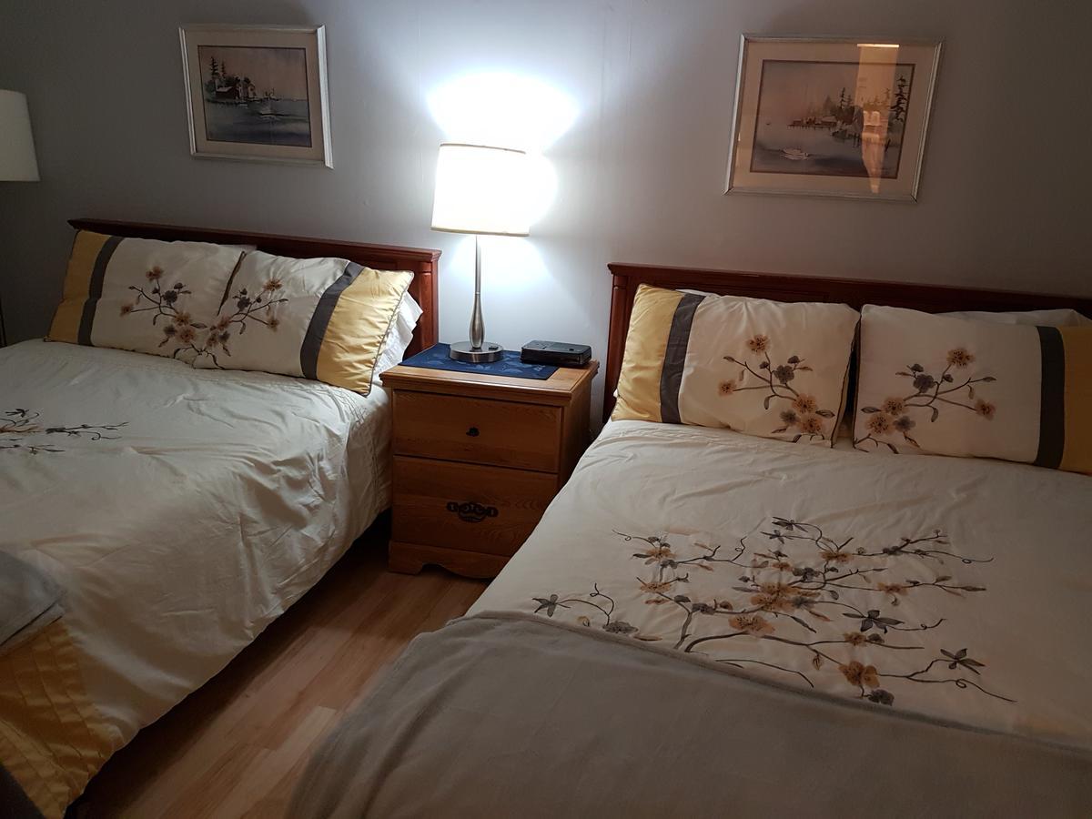 Pinecone Motel Сассекс Экстерьер фото