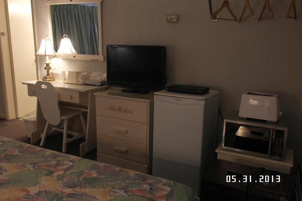 Pinecone Motel Сассекс Экстерьер фото